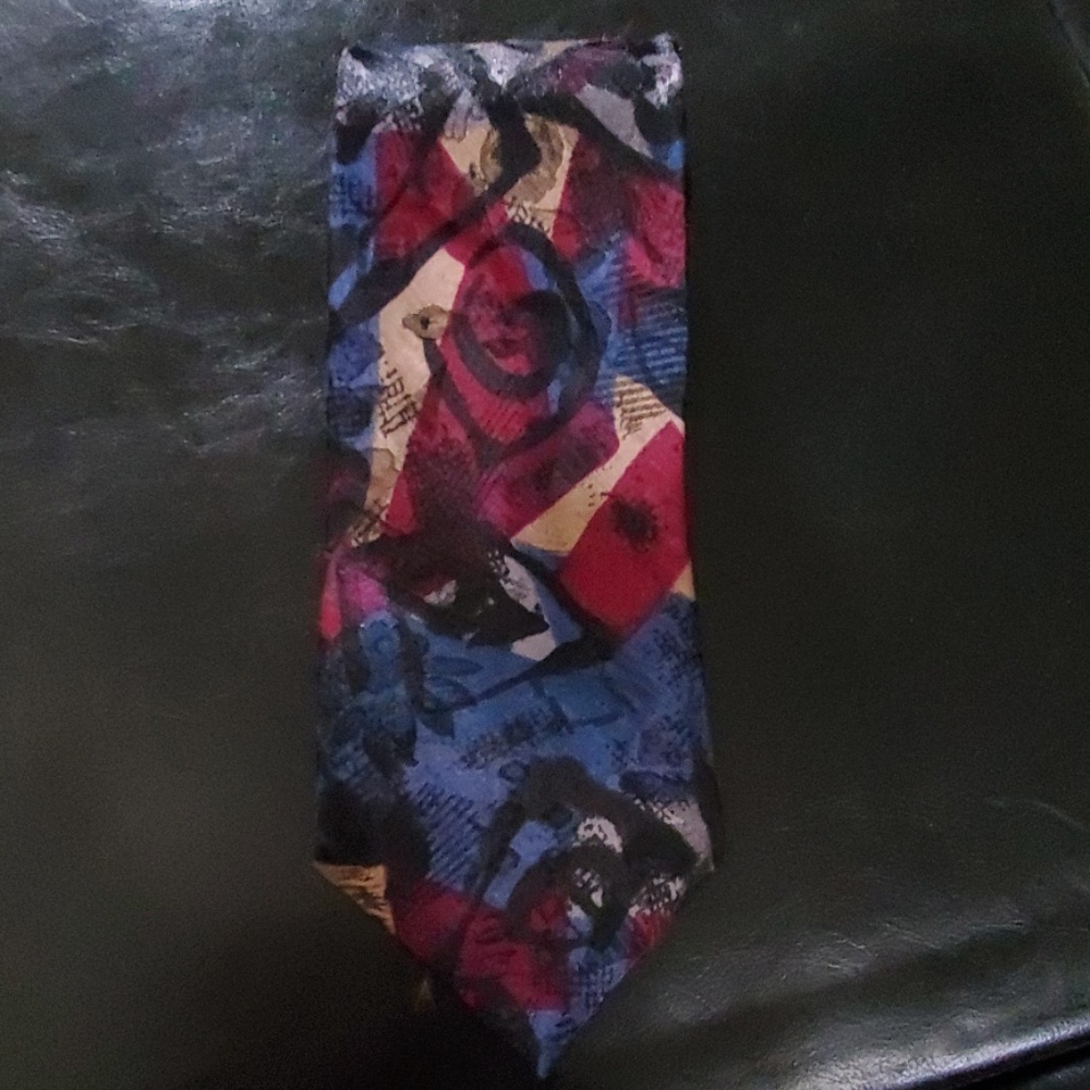 Nice Valentino Tie
